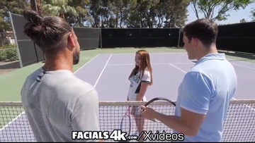 FACIALS4K Двойная взрывная процедура для лица, сделанная сексуальной рыжеволосой Мэзи Майерс