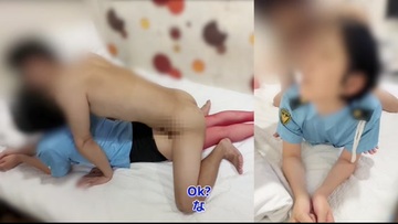 [Вагинальный оргазм офицера полиции] "Я сука! ♡ Кончай...! ♡ "Ручная работа в полицейских колготках в сеточку